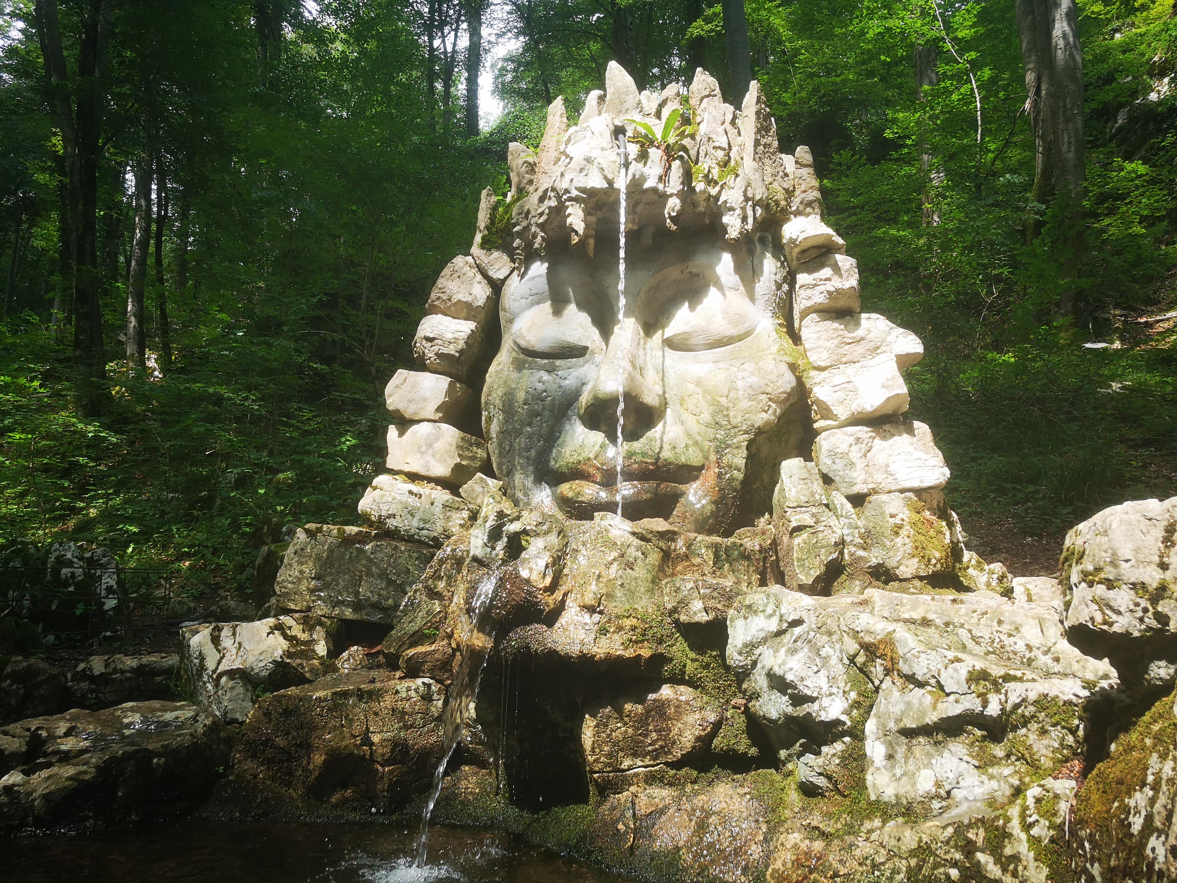 Воронцовские пещеры